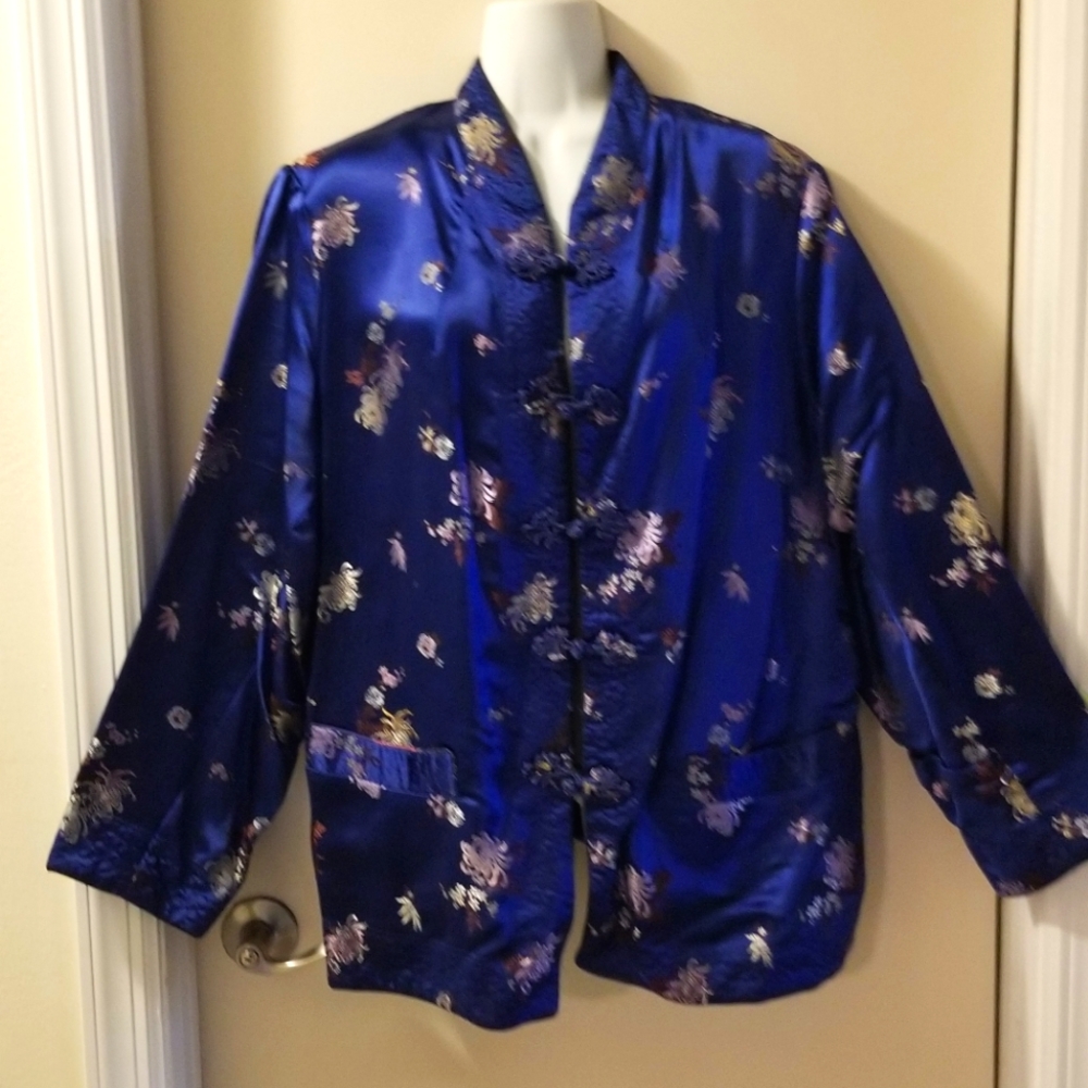 Reversible 100% Silk Asian style Blazer Size XXL.